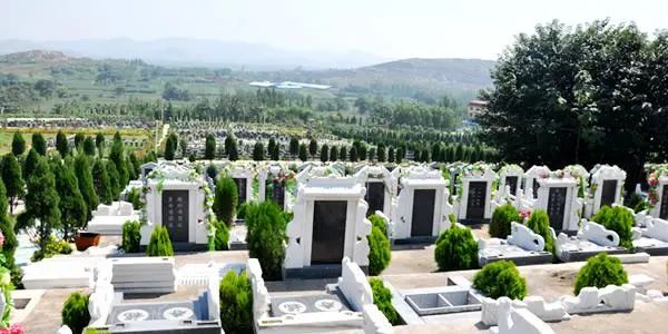 墓地买什么位置好_买墓地看风水_买墓地风水上有什么讲究