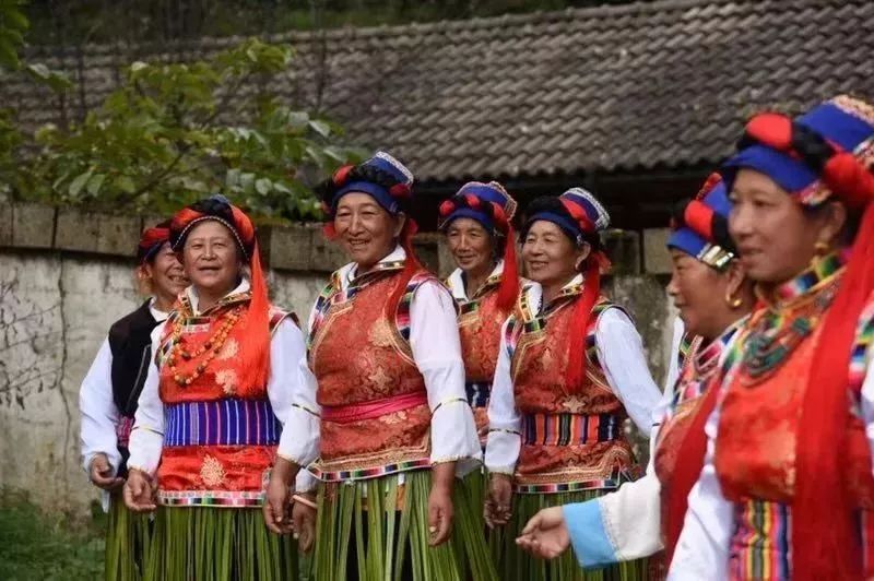 云南少数民族女孩名字_云南女孩的名字_好听少数民族云南女孩名字